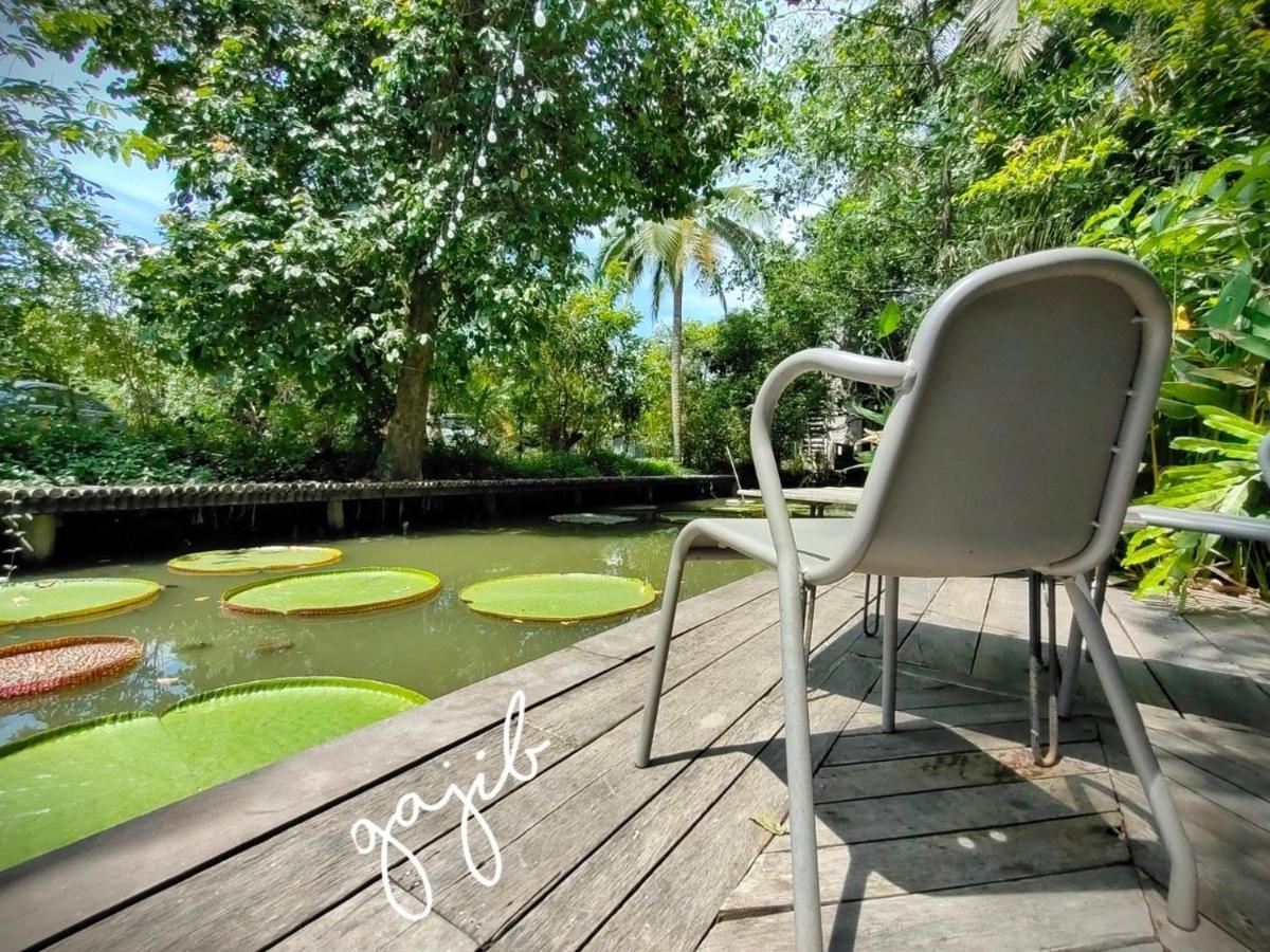 Gajib Bed&Breakfast Amphawa Bagian luar foto