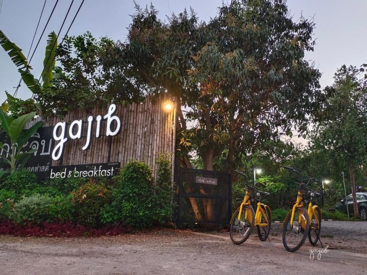 Gajib Bed&Breakfast Amphawa Bagian luar foto