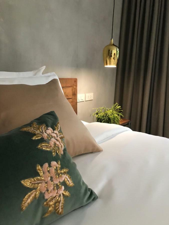 Gajib Bed&Breakfast Amphawa Bagian luar foto